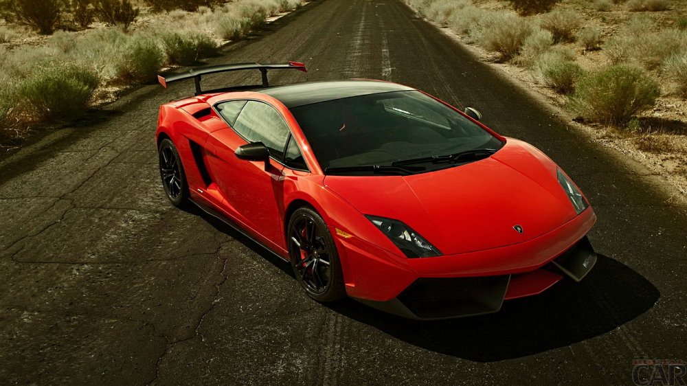 Photo on your desktop with the inexorable deadly car Lamborghini Gallardo.