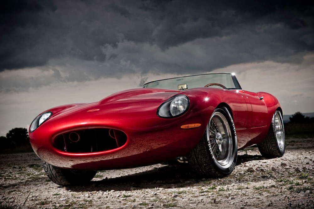 Retro car, photo Eagle Jaguar E-Type Speedster in his elegant and charming, classic style.